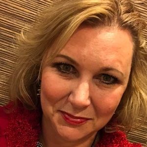 Meet your Posher, Alisha